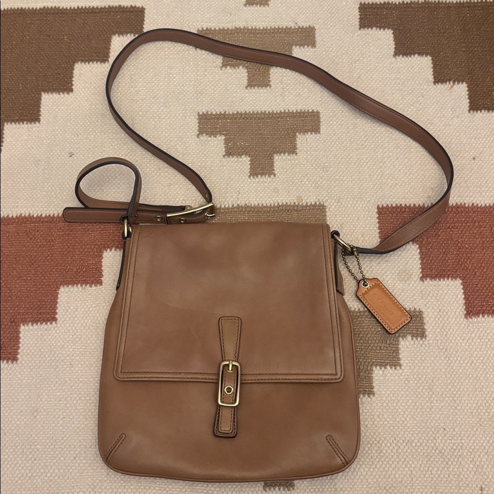 Coach Crossbody Tan Brown Leather E23-9592 Y2K bag - Picture 2 of 12